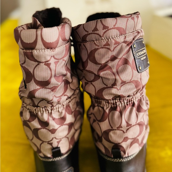 Authentic New Coach Boots size 7 - Picture 6 of 7